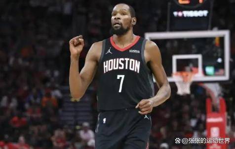 包含杜兰特回归赛场,爆冷首场状态亮眼,皇家马德里观众沸腾!的词条 包含杜兰特回归赛场,爆冷首场状态亮眼,皇家马德里观众沸腾!的词条